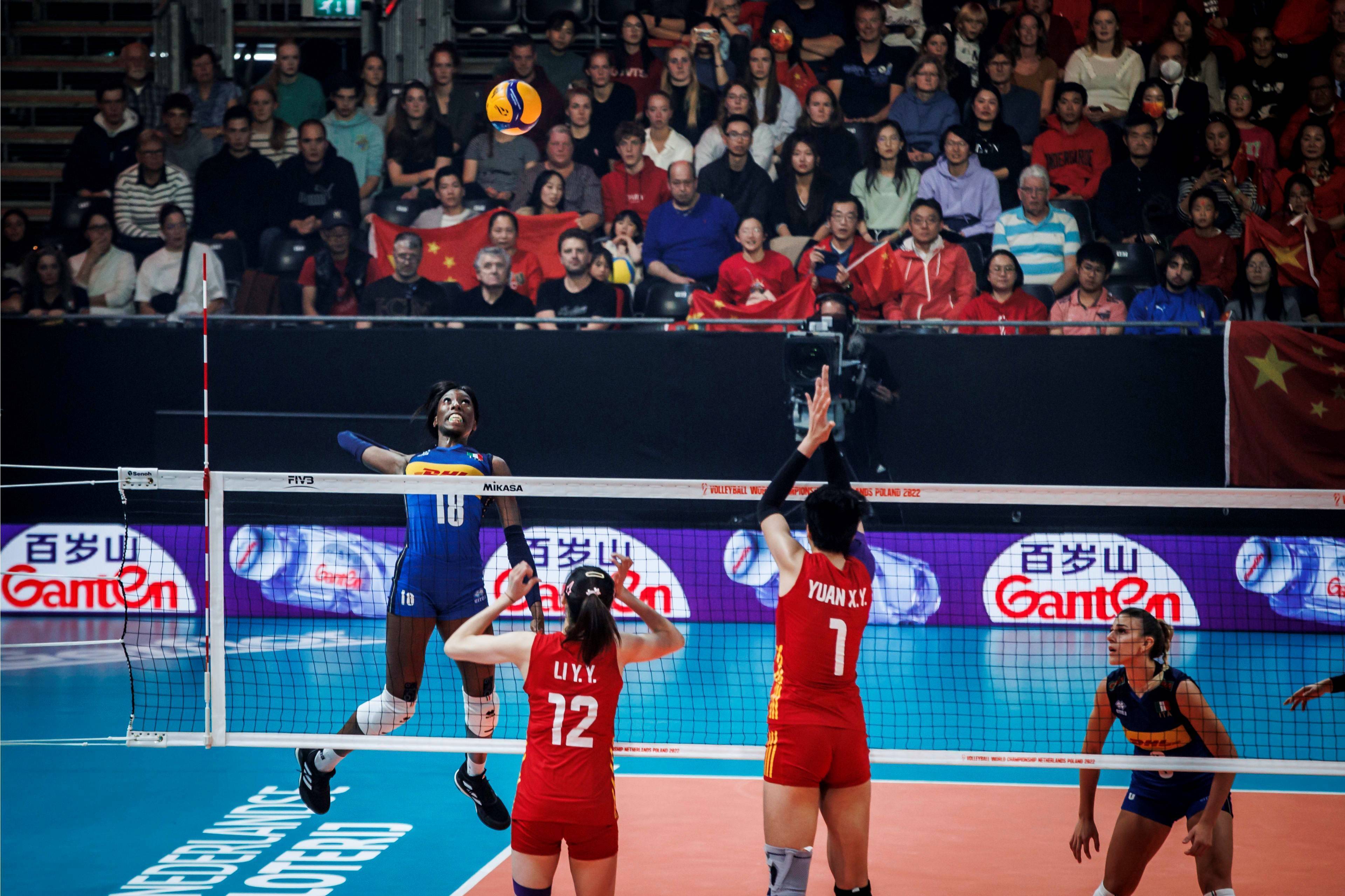 爱游戏登录-西悉尼流浪者防线稳固,力拼卡尔蒂斯全力拿分的简单介绍