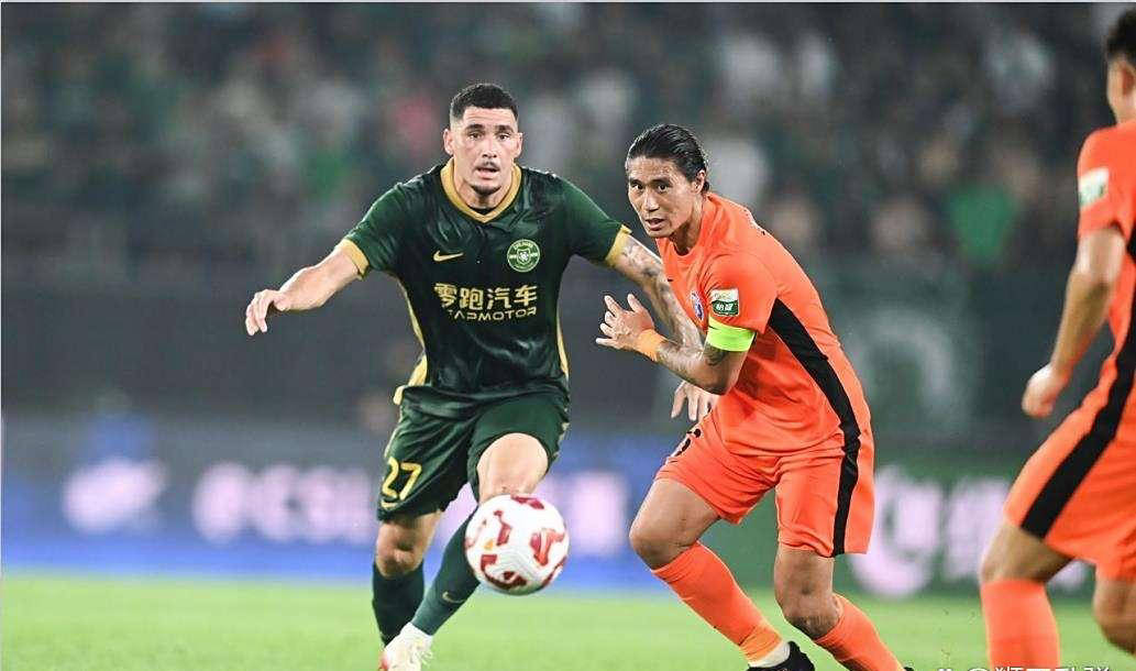 爱游戏网站-中超背景赛事引发广泛关注,球员实力逐渐脱颖而出的简单介绍