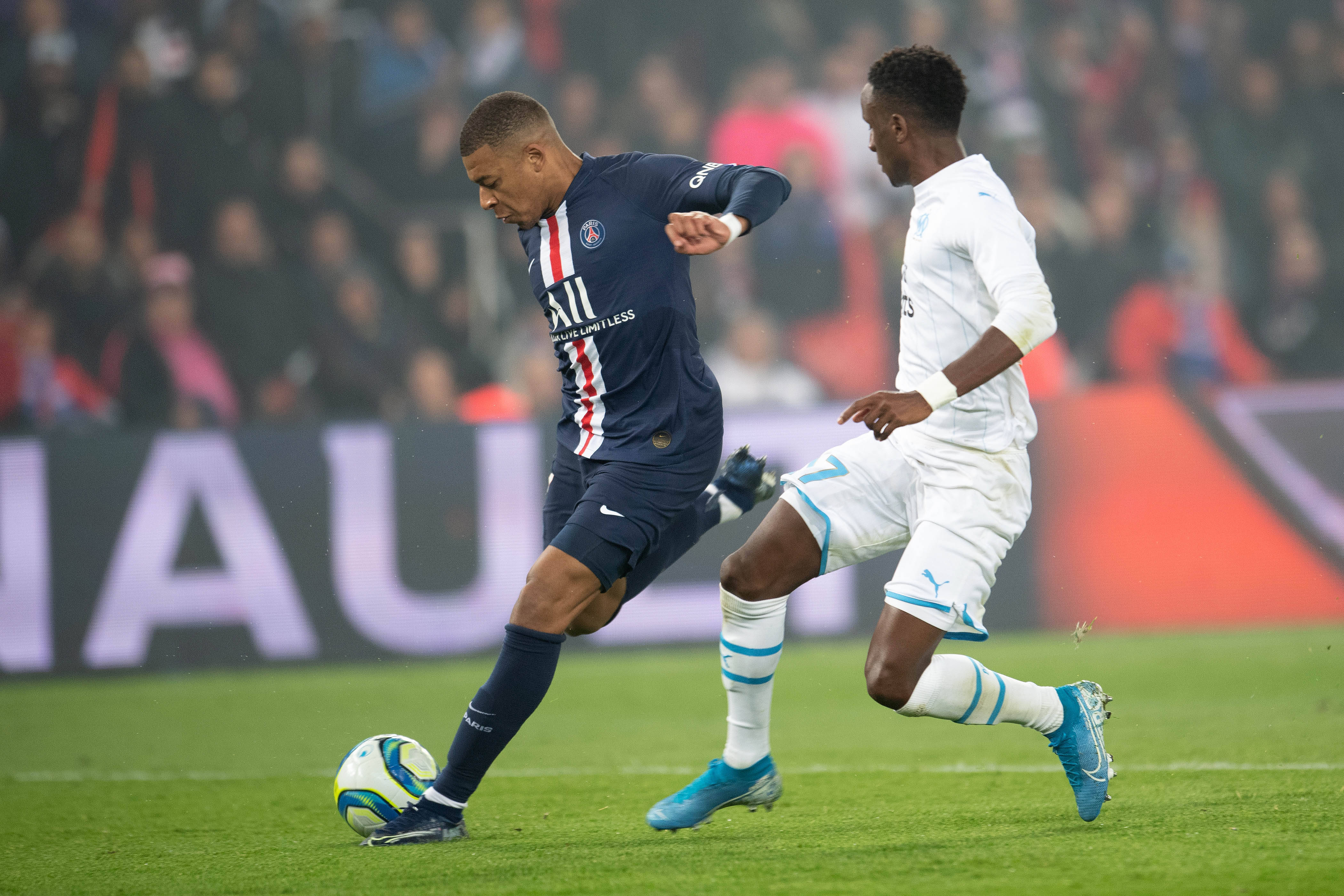 爱游戏注册-关于大国足球力量交锋,对决场面星光熠熠的信息