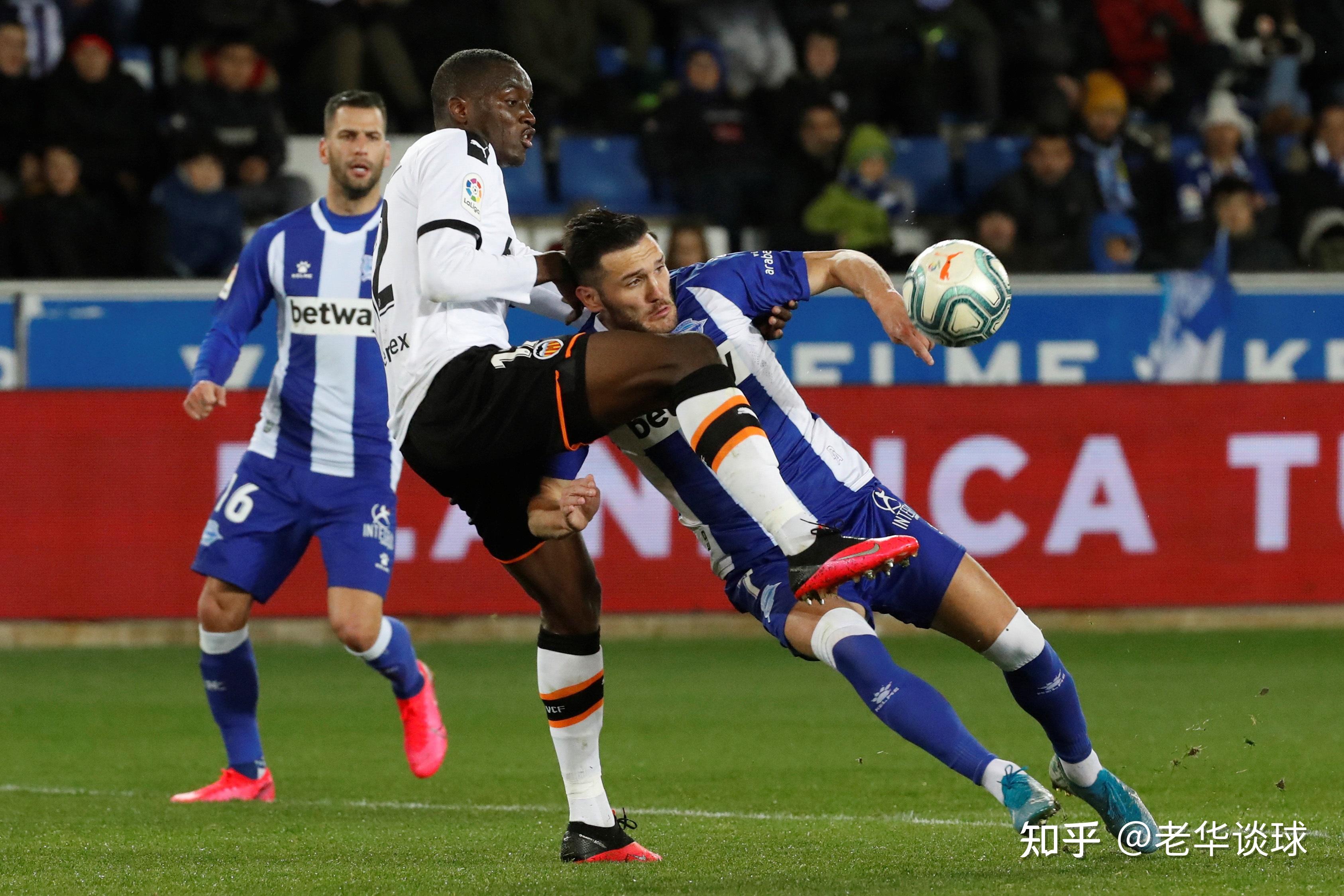 爱游戏网站-AC米兰客场被热那亚逼平,伊布头槌救主.的简单介绍