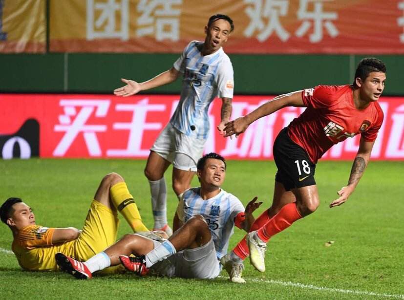 爱游戏中国官网-富力战术调整灵活,备战下一轮对决