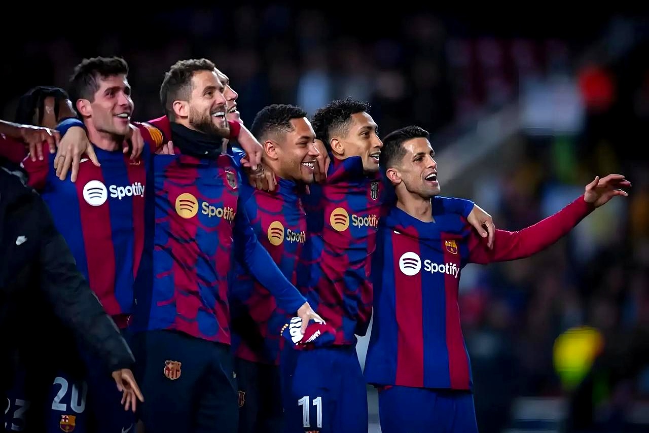 爱游戏平台-罗马备战对阵巴塞罗那,谁将笑到最后?的简单介绍