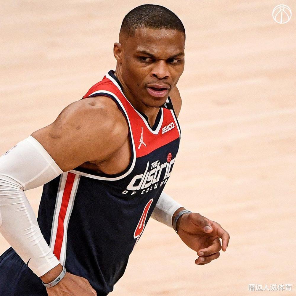 爱游戏平台-包含篮球明星伤愈复出:韦少状态回升的词条