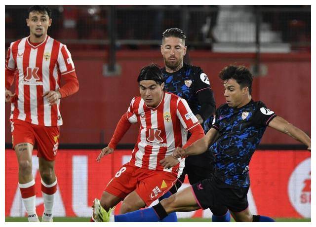 爱游戏app-塞维利亚主场击败强敌,取得胜利