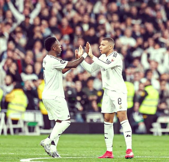 爱游戏网址-包含马德里德比强劲对决,双雄同台竞技的词条